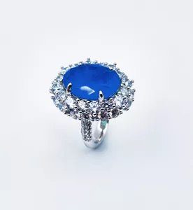 Srebrni prsten sa cirkonima plav