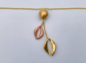 Zlatna ogrlica dve boje zlata